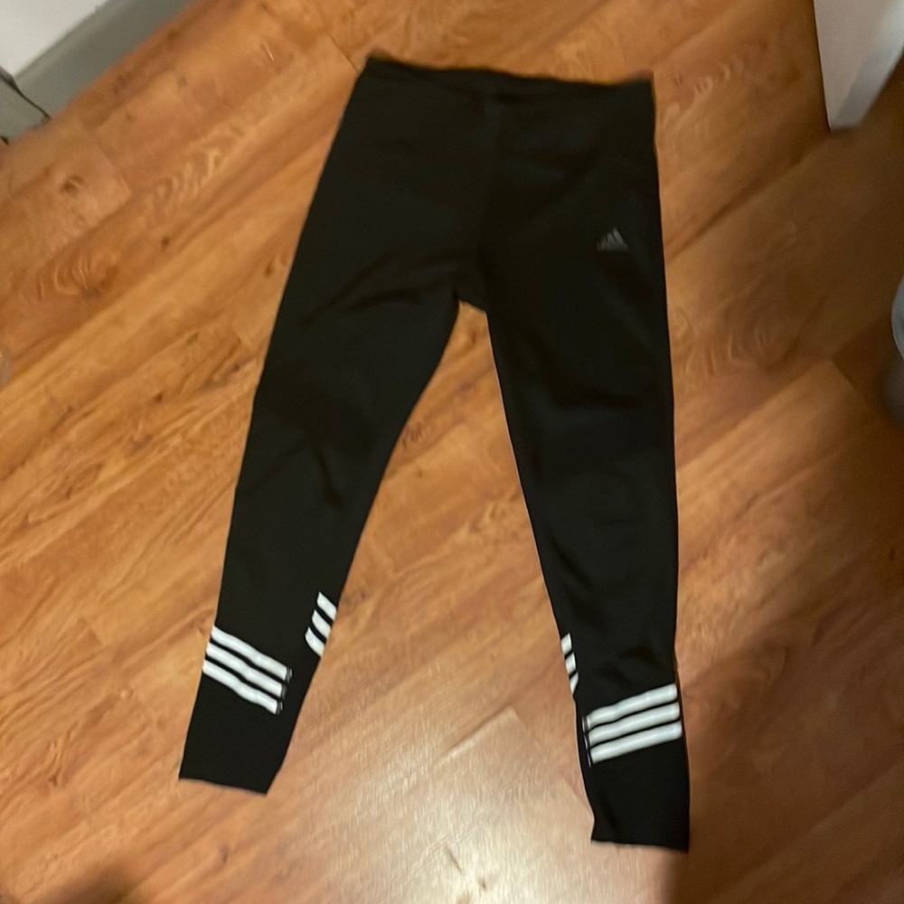Adidas workout/leggings
